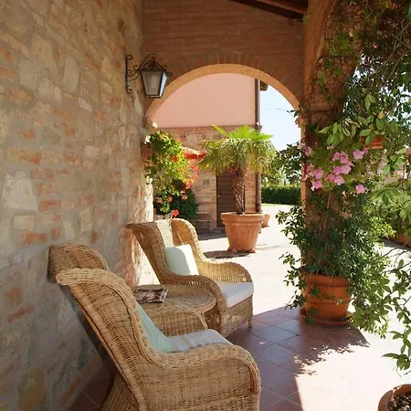 Hébergement de vacances Vaiano Sleeps 8 Pool Wifi Paciano